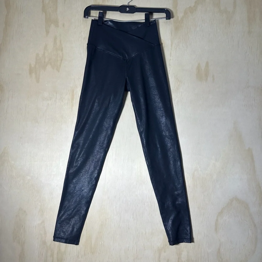 Offline by Aerie The Hugger Crossover High Waisted‎ Crackle Faux Leather Legging